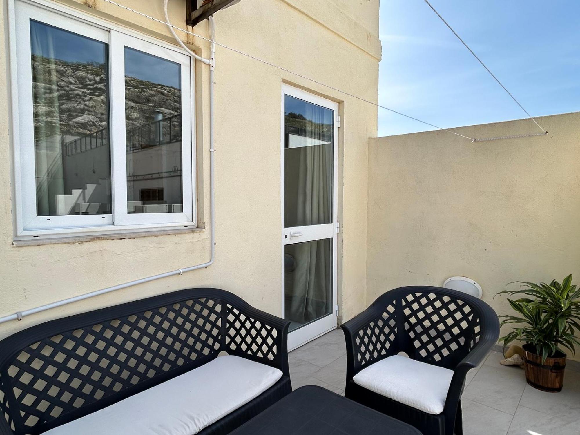 Arzella Apartments Xlendi Esterno foto