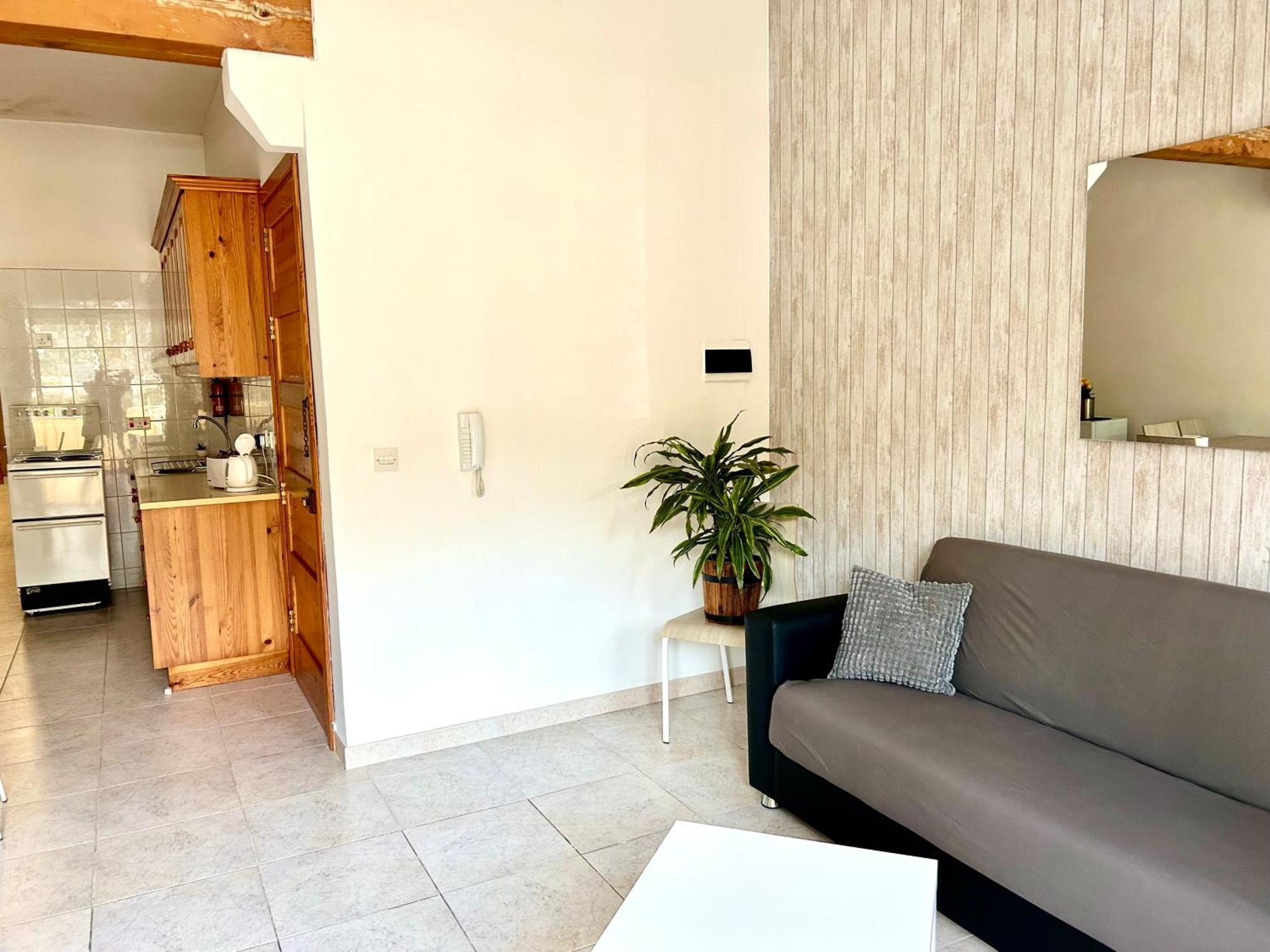 Arzella Apartments Xlendi Esterno foto