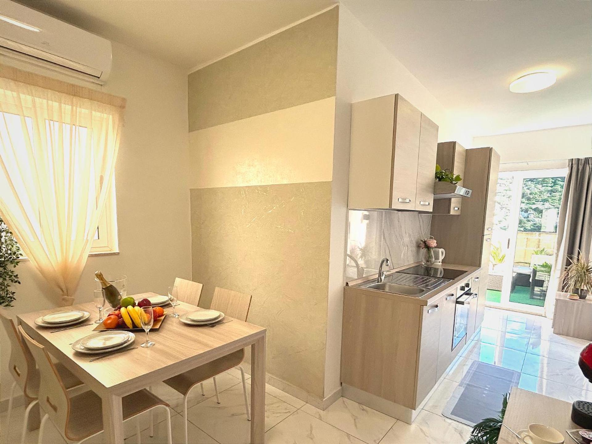 Arzella Apartments Xlendi Esterno foto