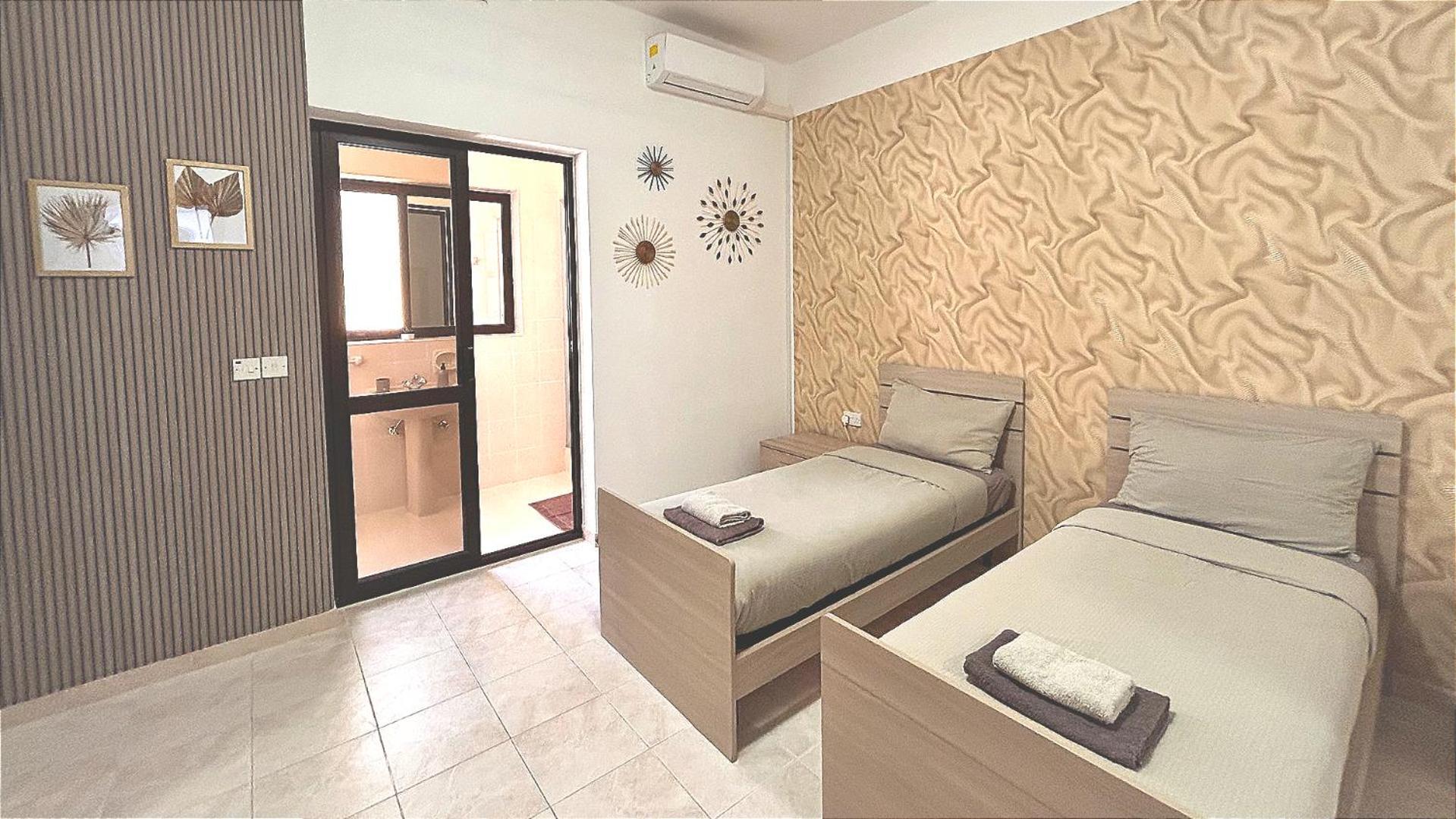 Arzella Apartments Xlendi Esterno foto